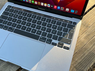 MacBook Pro 13 M2 foto 5