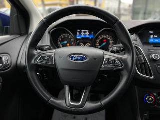 Ford Focus foto 11