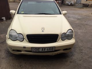 Mercedes C Class foto 1