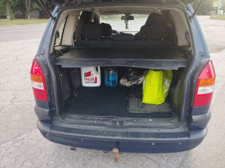 Opel Zafira foto 6