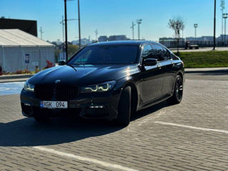 BMW 7 Series foto 5