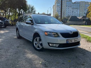 Skoda Octavia foto 4