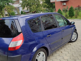 Renault Grand Scenic foto 4