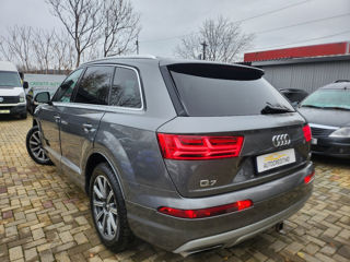 Audi Q7 foto 4