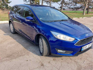 Ford Focus фото 7