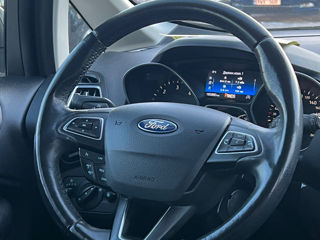 Ford C-Max foto 13