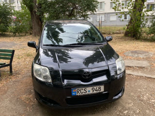 Toyota Auris foto 1