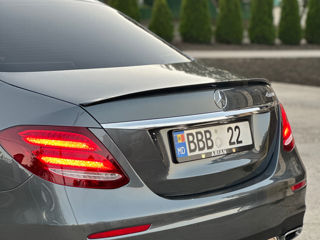 Mercedes E-Class foto 7