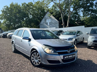 Opel Astra foto 2