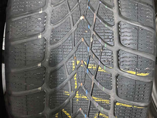 Porsche  R19 Iarna 255/50/R19 Dunlop foto 4