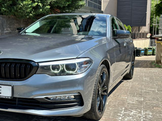 BMW 5 Series foto 4