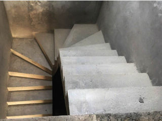 Бетонные лестницы. Scari din beton , lucram in acest domeniu de 12ani. foto 20