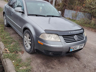 Volkswagen Passat foto 3