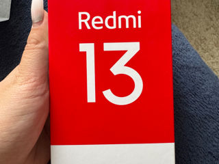 Vând telefon Redmi 13 - Nou, Sigilat