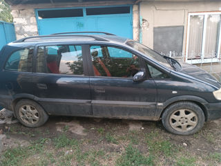 Opel Zafira foto 7