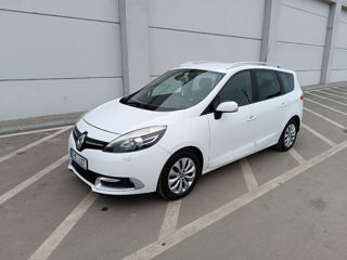 Renault Grand Scenic foto 1