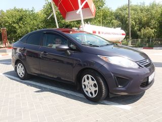 Ford Fiesta 5D foto 1