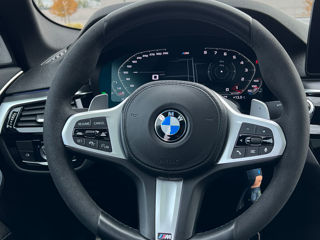 BMW 5 Series foto 15