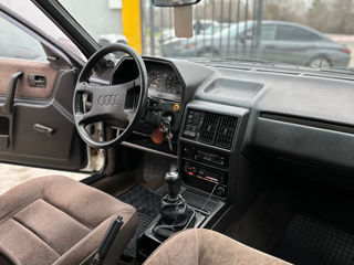 Audi 100 foto 8