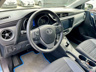 Toyota Auris foto 15