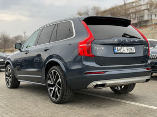 Volvo XC90 foto 4