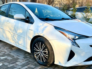 Toyota Prius foto 4