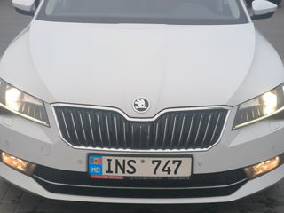 Skoda Superb foto 5