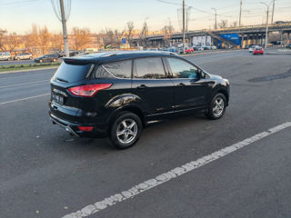 Ford Kuga foto 6