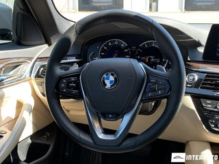 BMW 5 Series foto 11