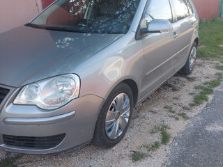 Volkswagen Polo foto 2