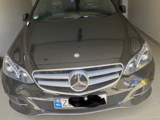 Mercedes E Class foto 1