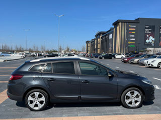 Renault Megane foto 2