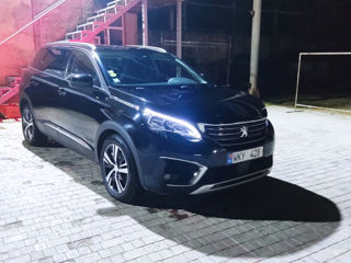 Peugeot 5008 foto 4