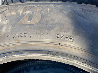 r 18 235/60 Bridgestone 2022 foto 5