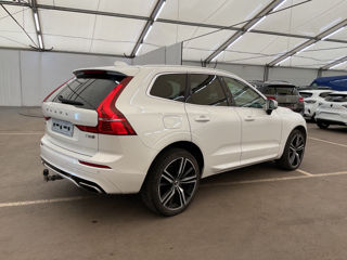 Volvo XC60 фото 3