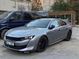 Peugeot 508 foto 1