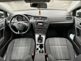 Volkswagen Golf foto 6