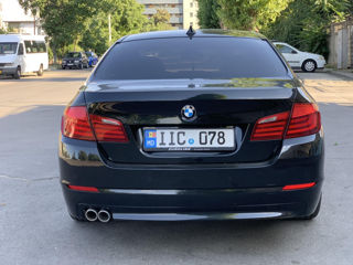 BMW 5 Series foto 5