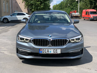 BMW 5 Series foto 1