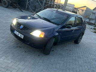 Dacia Logan foto 3