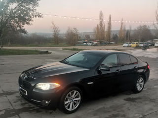 BMW 5 Series foto 7