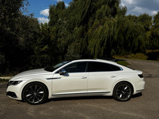 Volkswagen Arteon foto 2