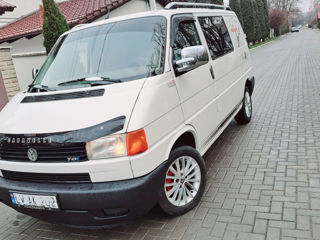 Volkswagen T4. 2.5 . foto 2