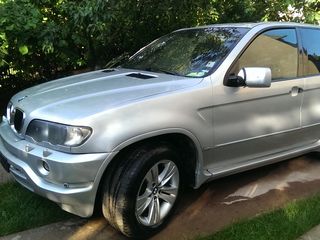 BMW X5 foto 1