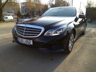 Mercedes E Class foto 8