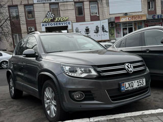 Volkswagen Tiguan foto 2