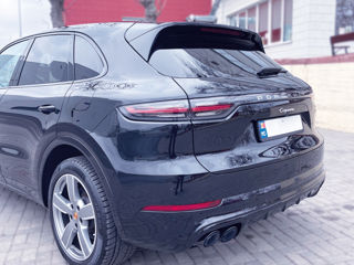 Porsche Cayenne foto 3