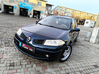 Renault Megane foto 3