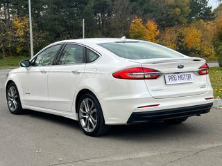 Ford Fusion foto 6