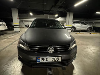 Volkswagen Jetta foto 8